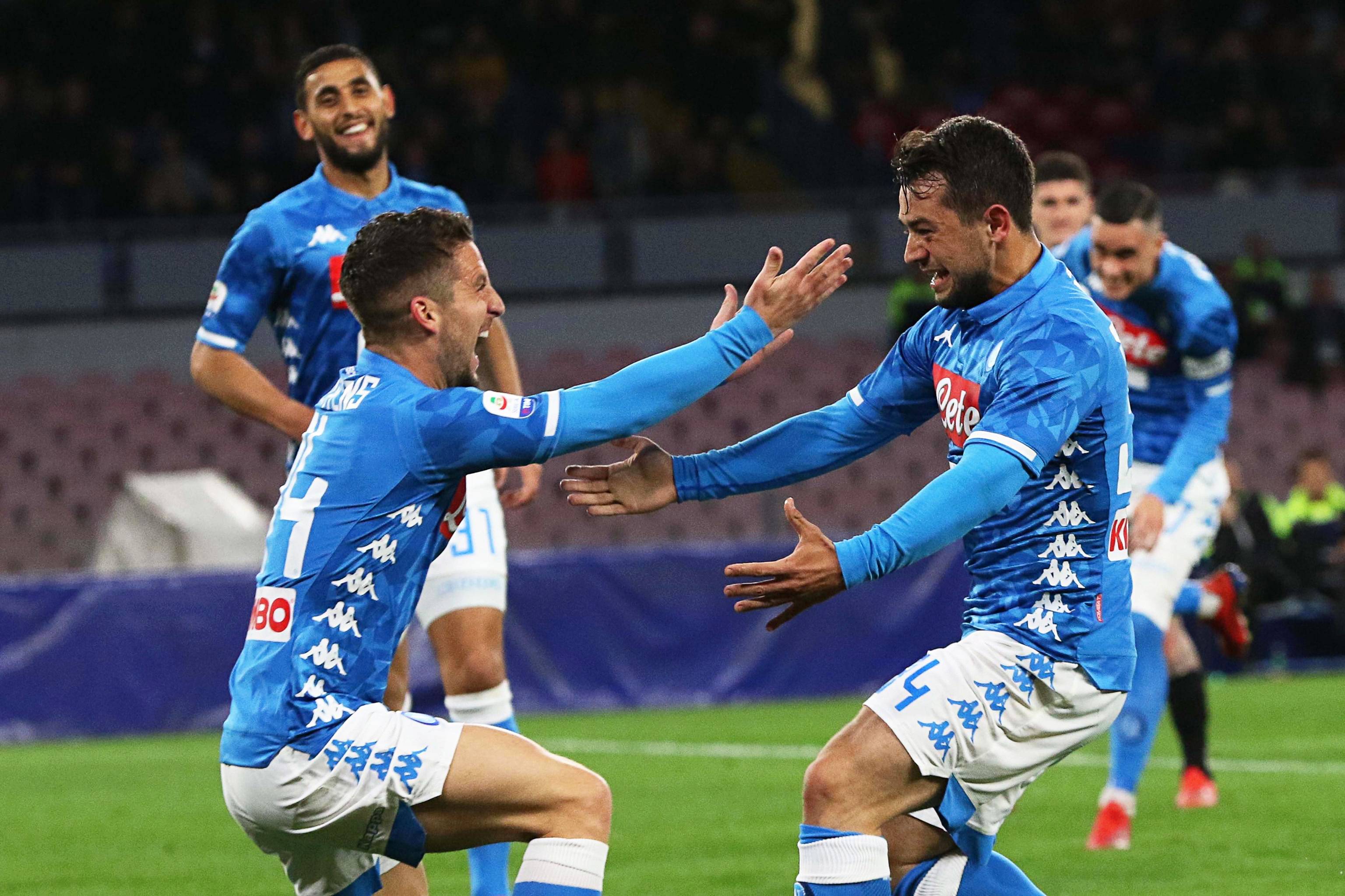 星空体育在线官网-包含意甲新秀表现抢眼，备受球迷喜爱的词条