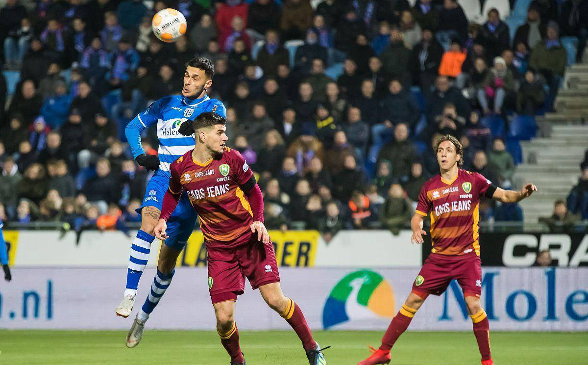 星空体育在线网页版-包含阿贾克斯战平告急，晋级面临考验的词条