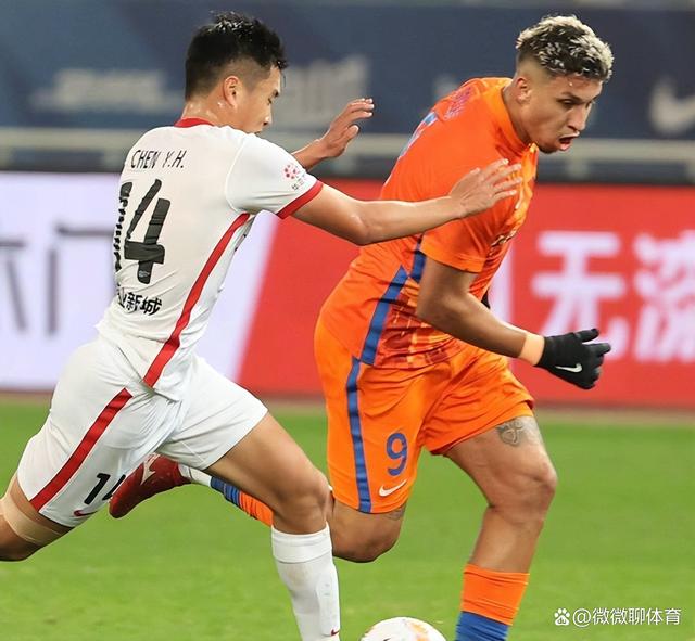 星空体育官方-包含香港女足逆袭成功，将中超积分榜前进一步的词条