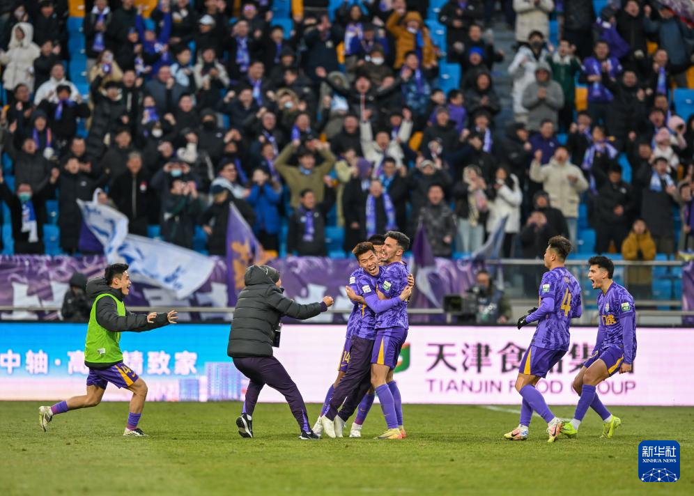 星空体育入口-关于球队强劲开局，全队士气高涨的信息